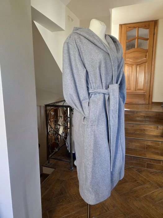 Szlafrokowy płaszcz Stradivarius r. L