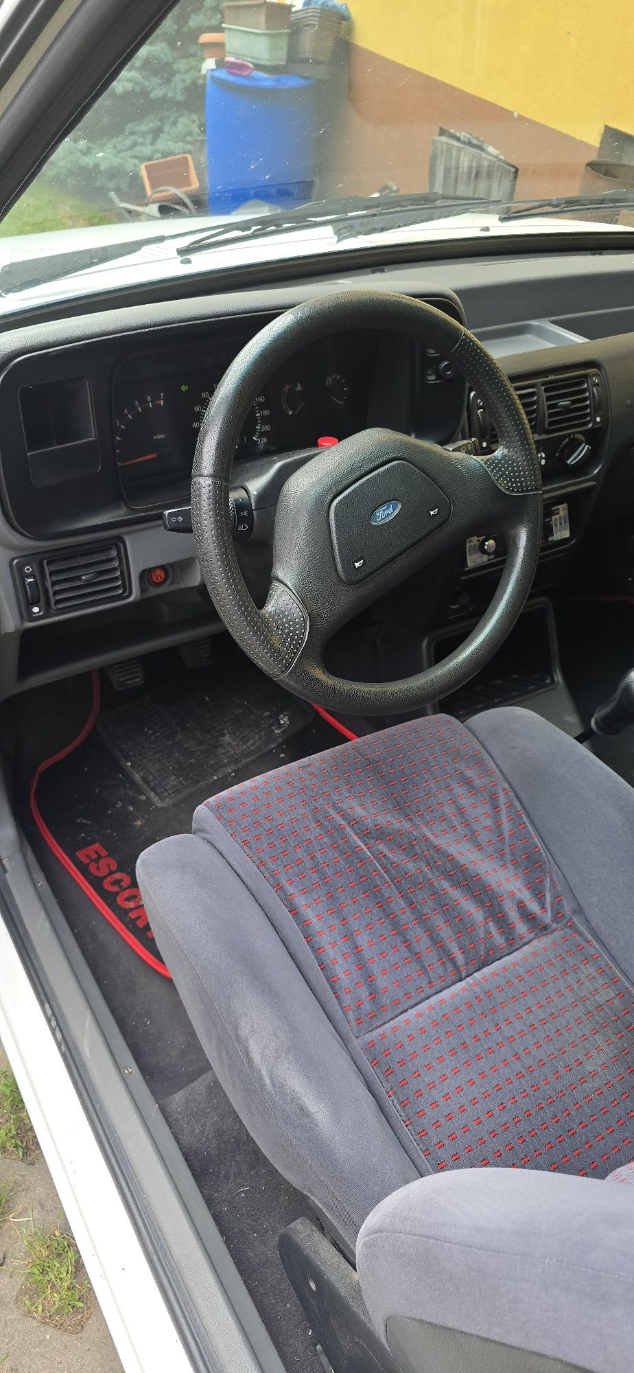 Ford escort mk4 cabrio xr3i auto oldtimer retro