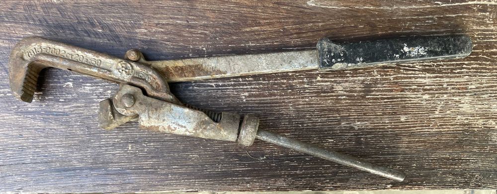 Ключ газовий трубний розвідний № 3 в гарному стані