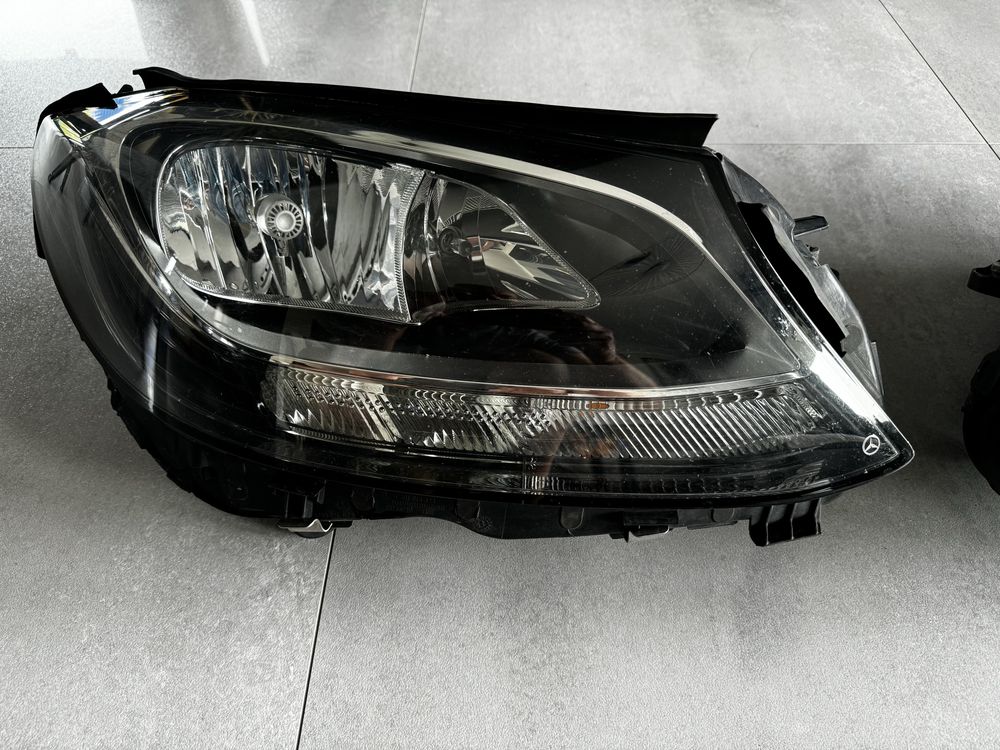 Mercedes W205 komplet lamp zwykłe h7