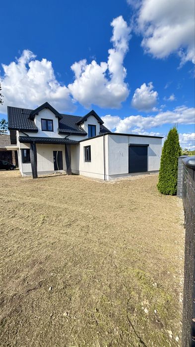 DOM z dużą działką