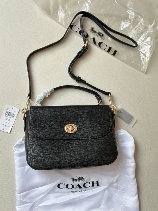 Сумка Coach . нова .guess