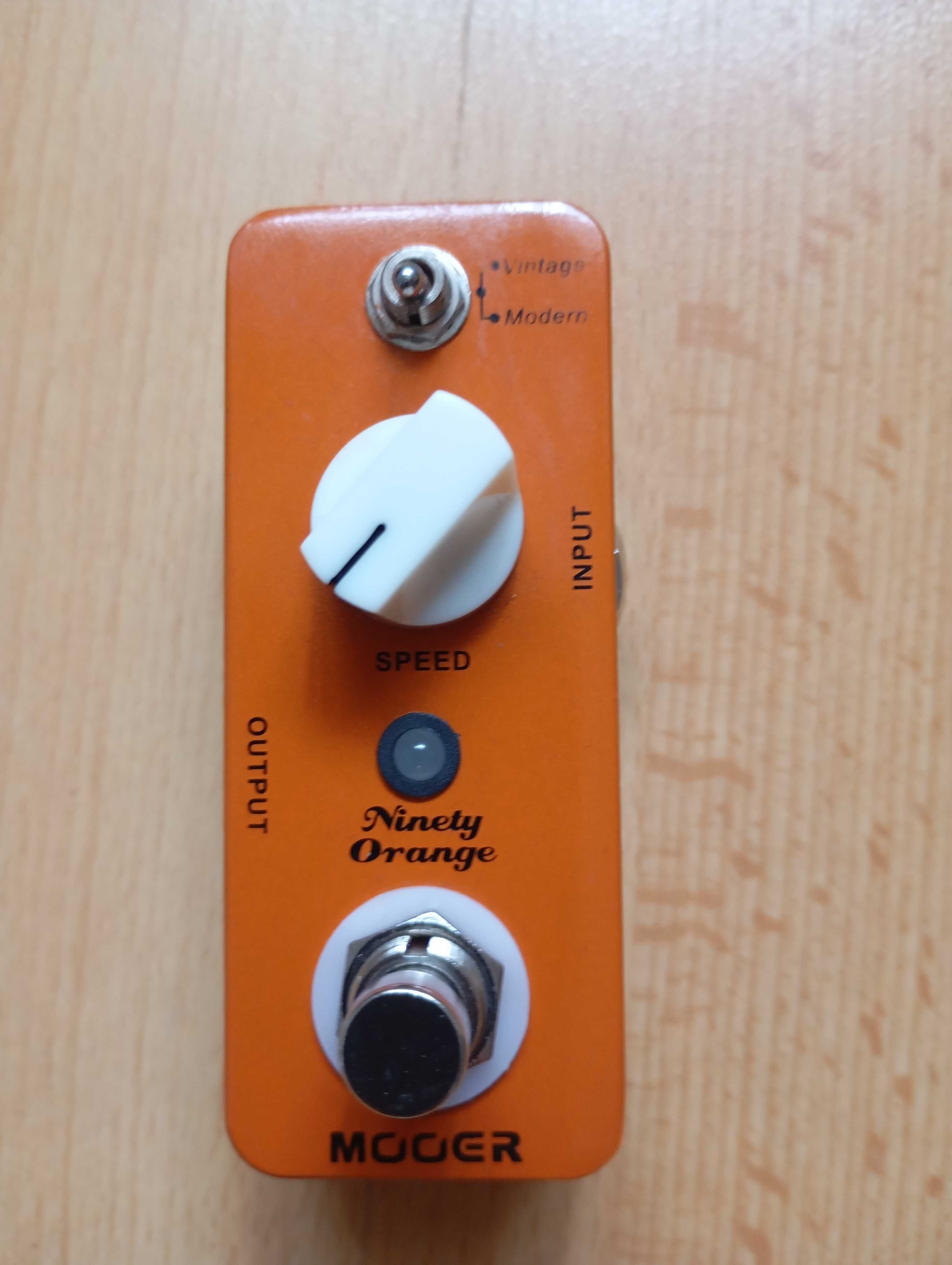 Mooer Orange phaser