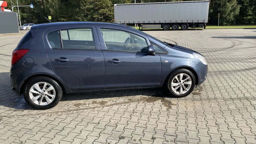 Opel Corsa D 2008