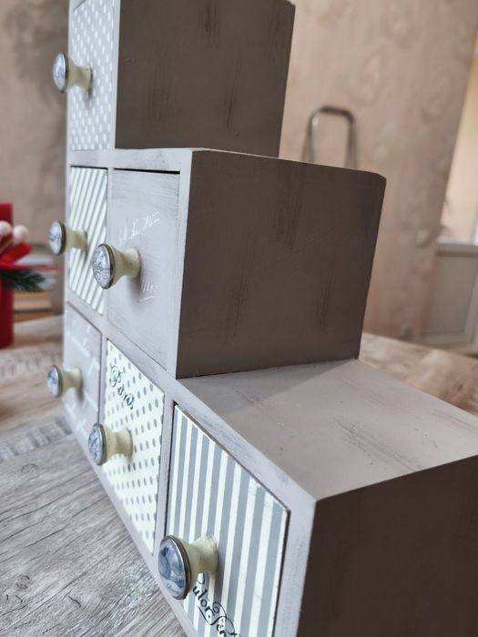 Скринька-комодік