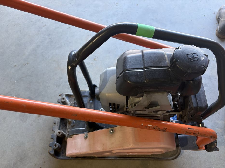 Placa Compactadora Motor Honda BELLE