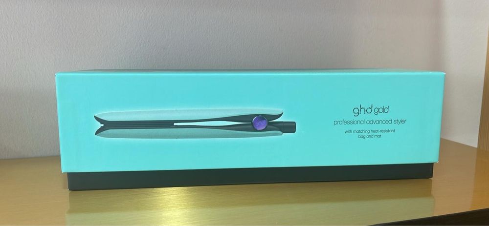 GHD GOLD FUTURESCAPE COLLECTION