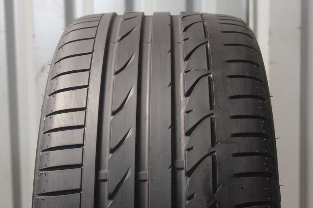 255/35/19 Bridgestone Potenza S001 * 255/35 R19 92Y RFT RSC RunFlat