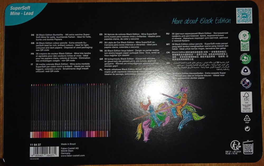 Олівці Faber-Castell 32 кольорів в залізній коропці