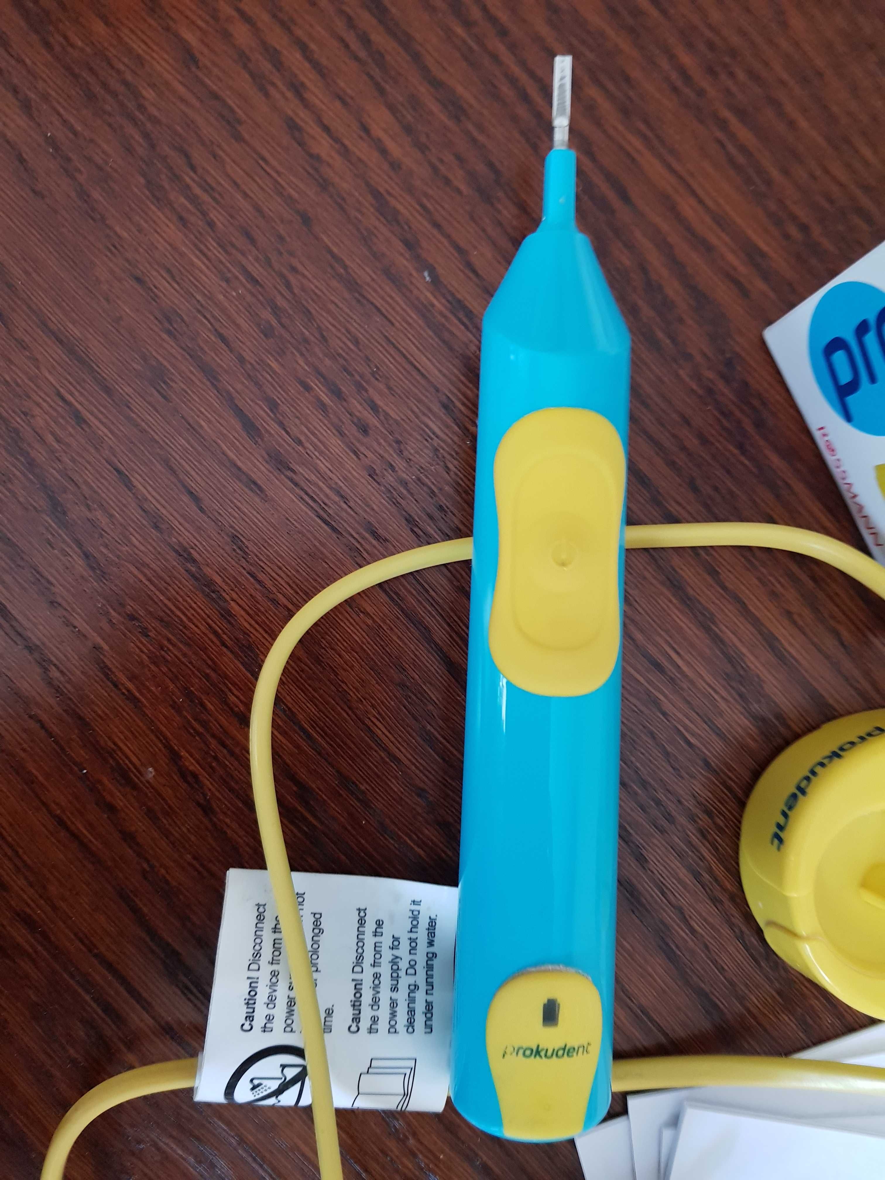 Elektryczna szczoteczka dla dzieci - Prokudent