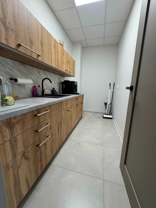 Wynajem  nowego gabinetu kosmetycznego na dni.