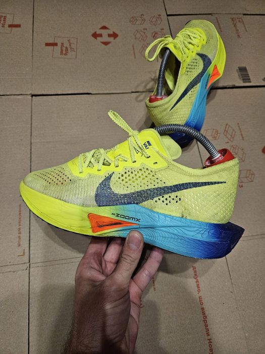 Оригінал / Nike Vaporfly 3 / 44p Кросівки Чоловічі  
Nike ZoomX Vaporf