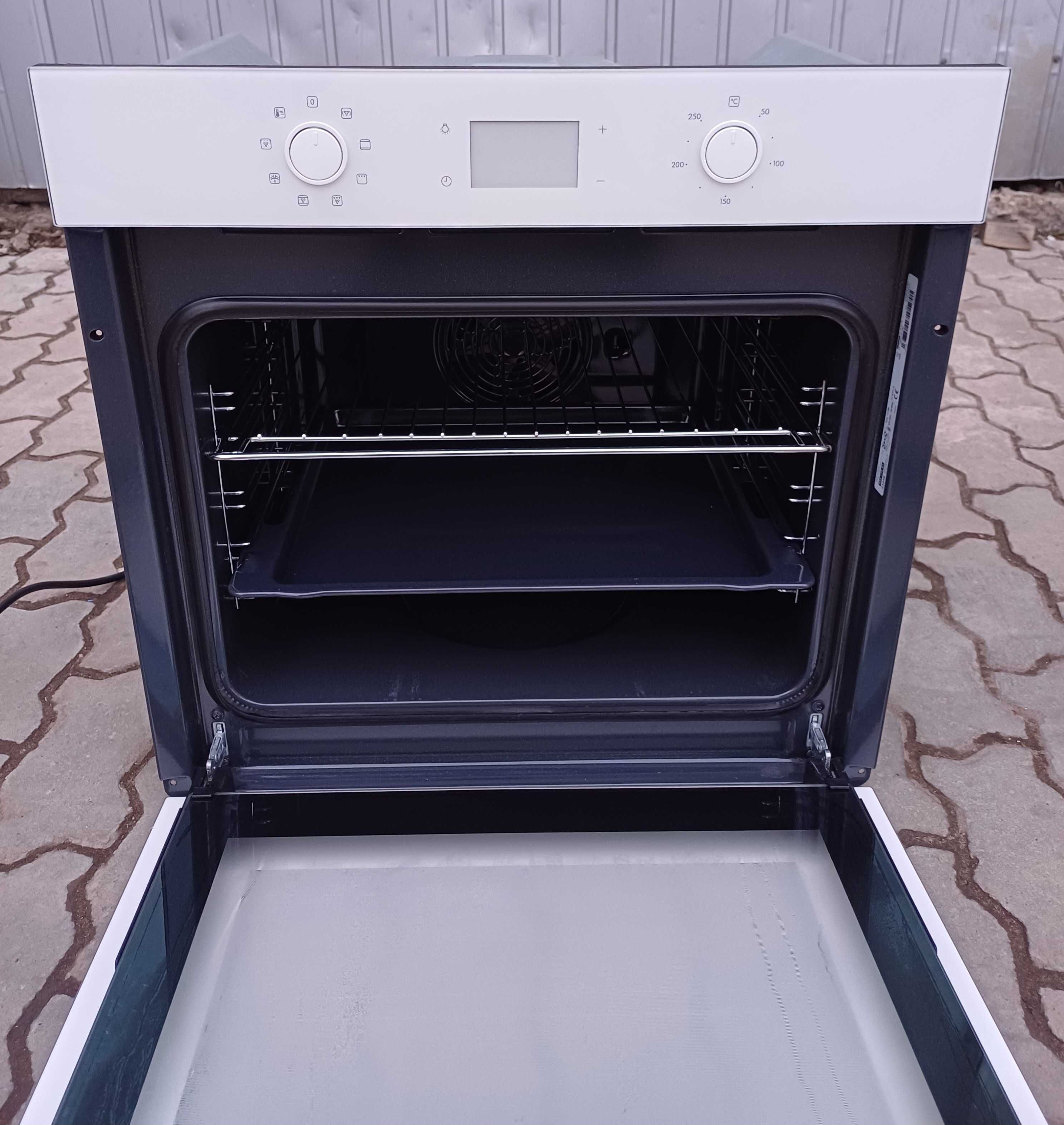 Встраиваемая духовка духовой шкаф Икея Ikea FXJM6 OV BJ01 белая