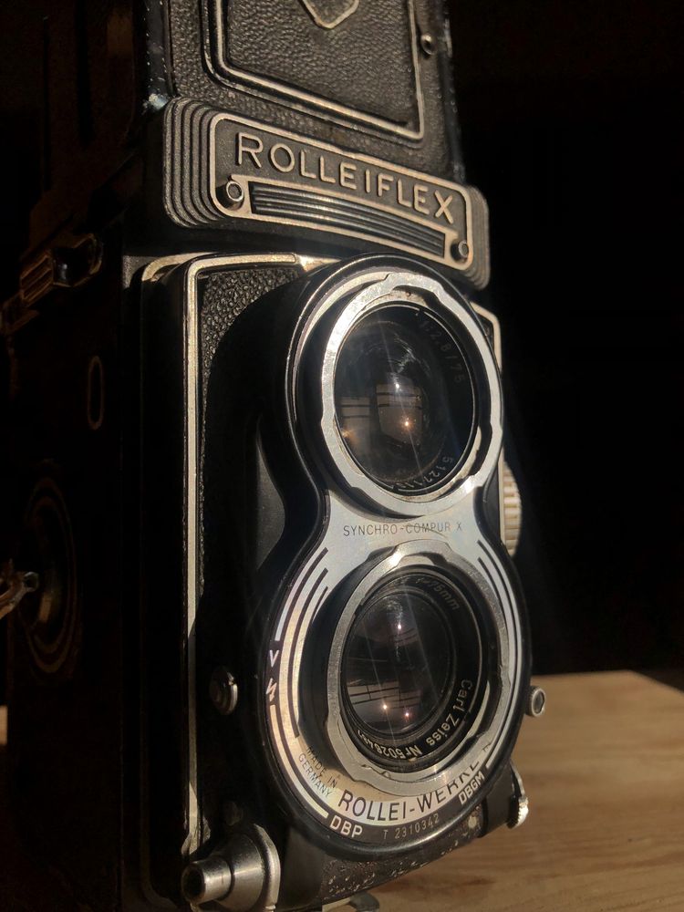 Máquina Fotográfica TLR Rolleiflex T Model 2