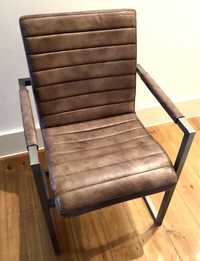 Kare Design - Cadeiras em pele
