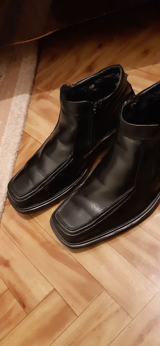 Skórzane buty 43
