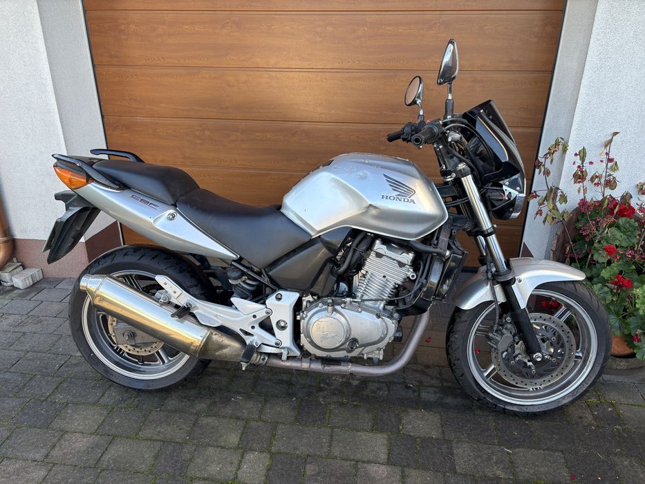 Honda cbf 500 z 2004 roku mozliwy transport