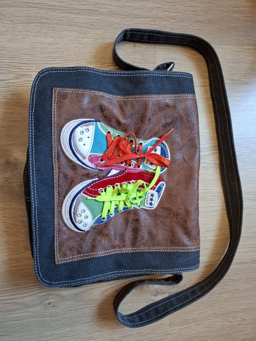 Сумка через  плечо молодежная