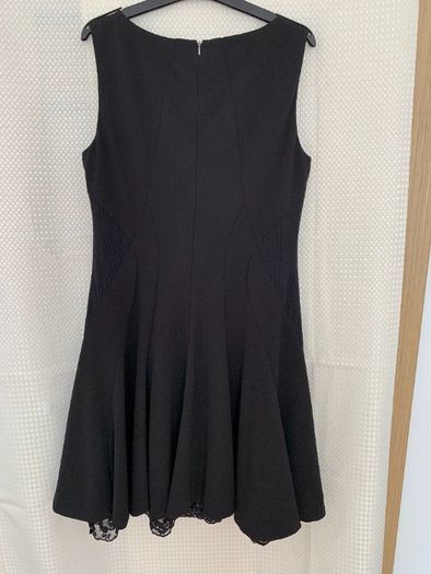 NOWA Czarna rozkloszowana sukienka Donna Karan DKNY XL 42 koronka mat