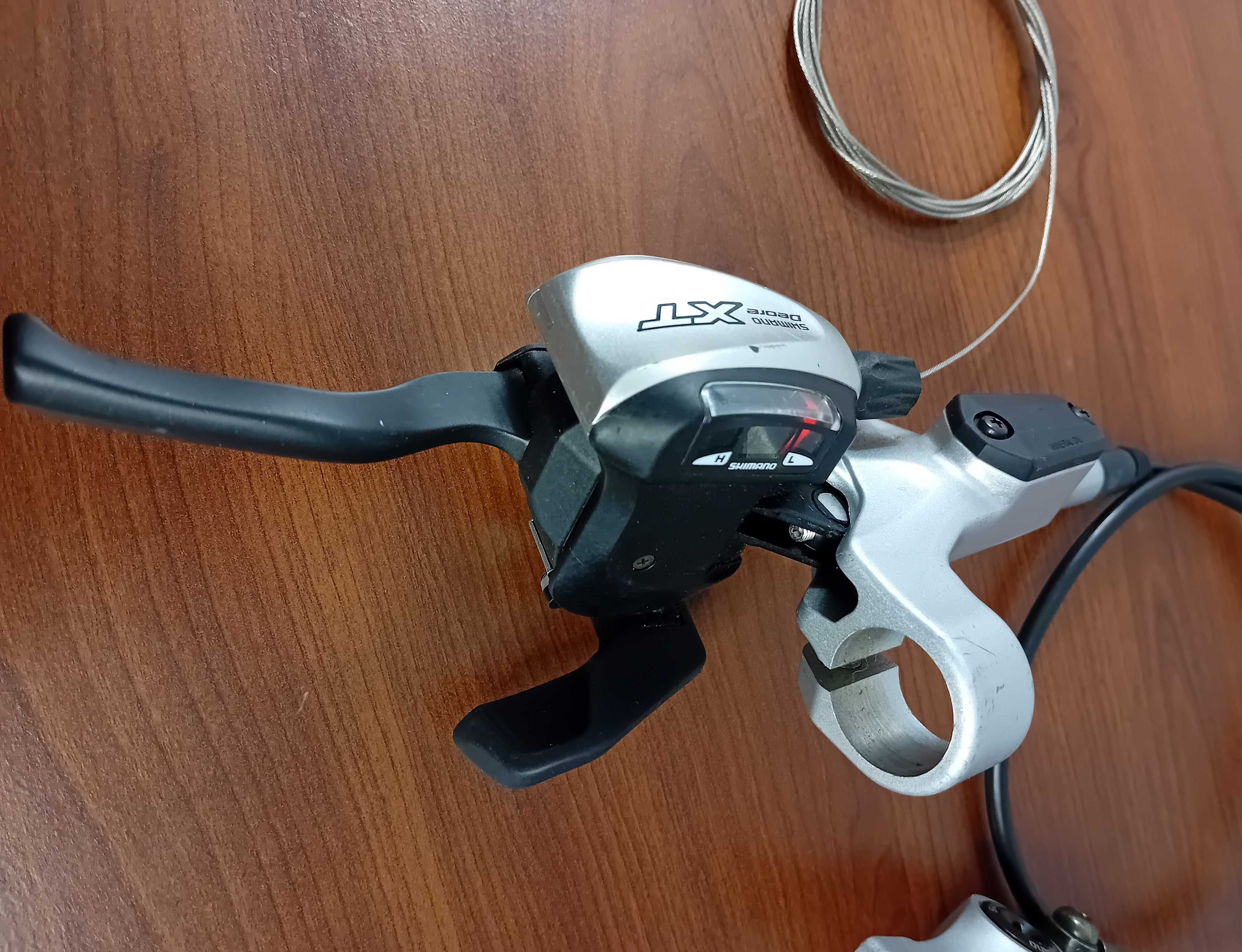 Klamkomanetka Shimano Deore XT ST-M765 i hamulec hydrauliczny/NOWA/.