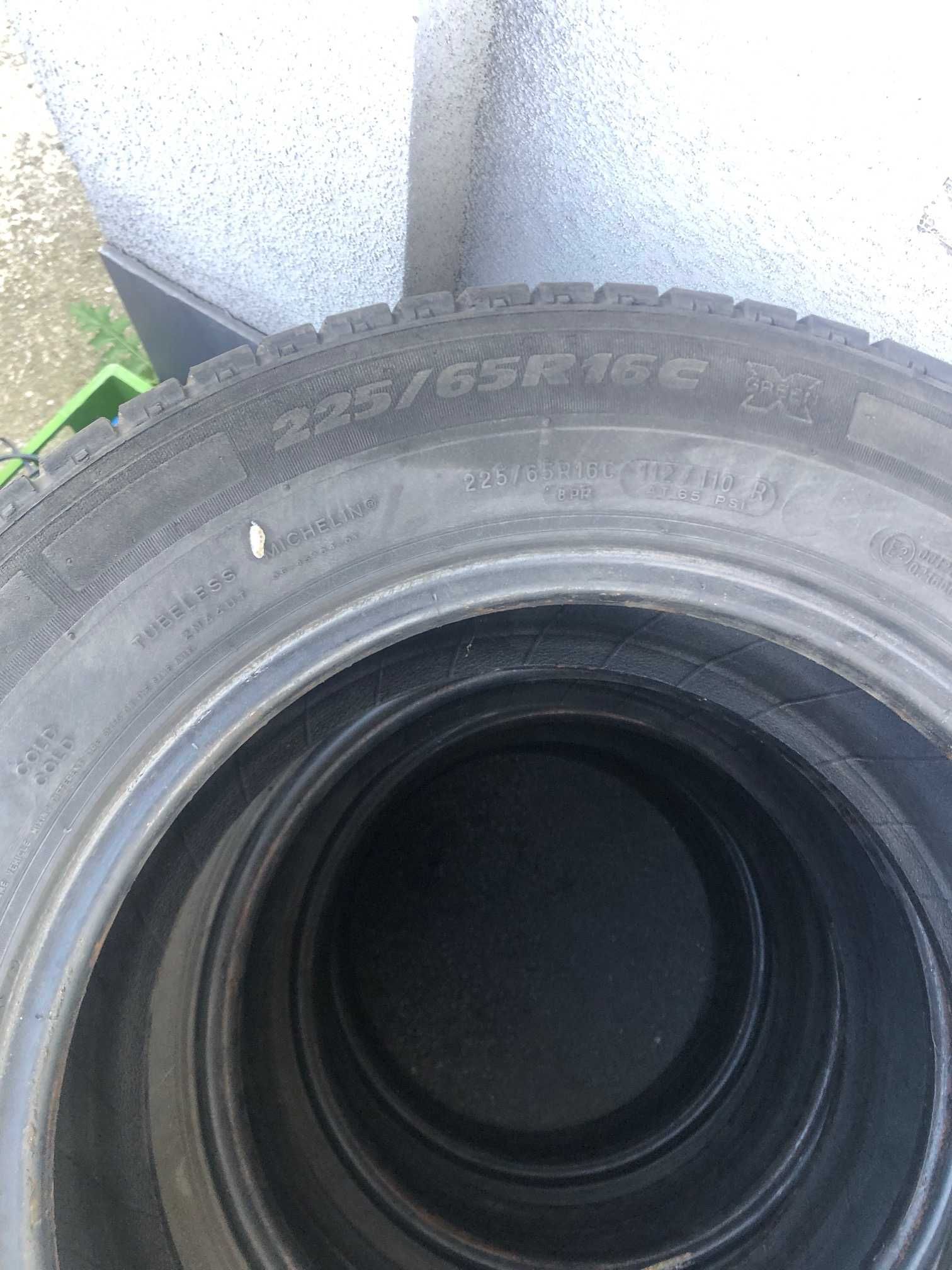 Opony letnie do busa Michelin Agilis 225/65R/16C