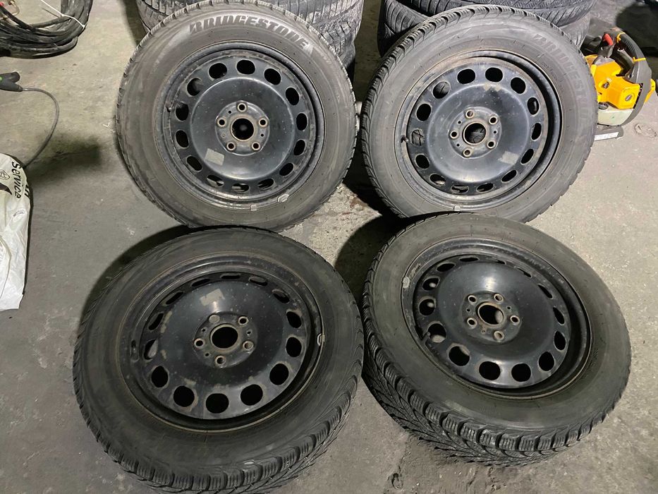 4x Bridgestone Blizzak LM32 ZIMA 205/55 R16 + felgi stalowe 5x112