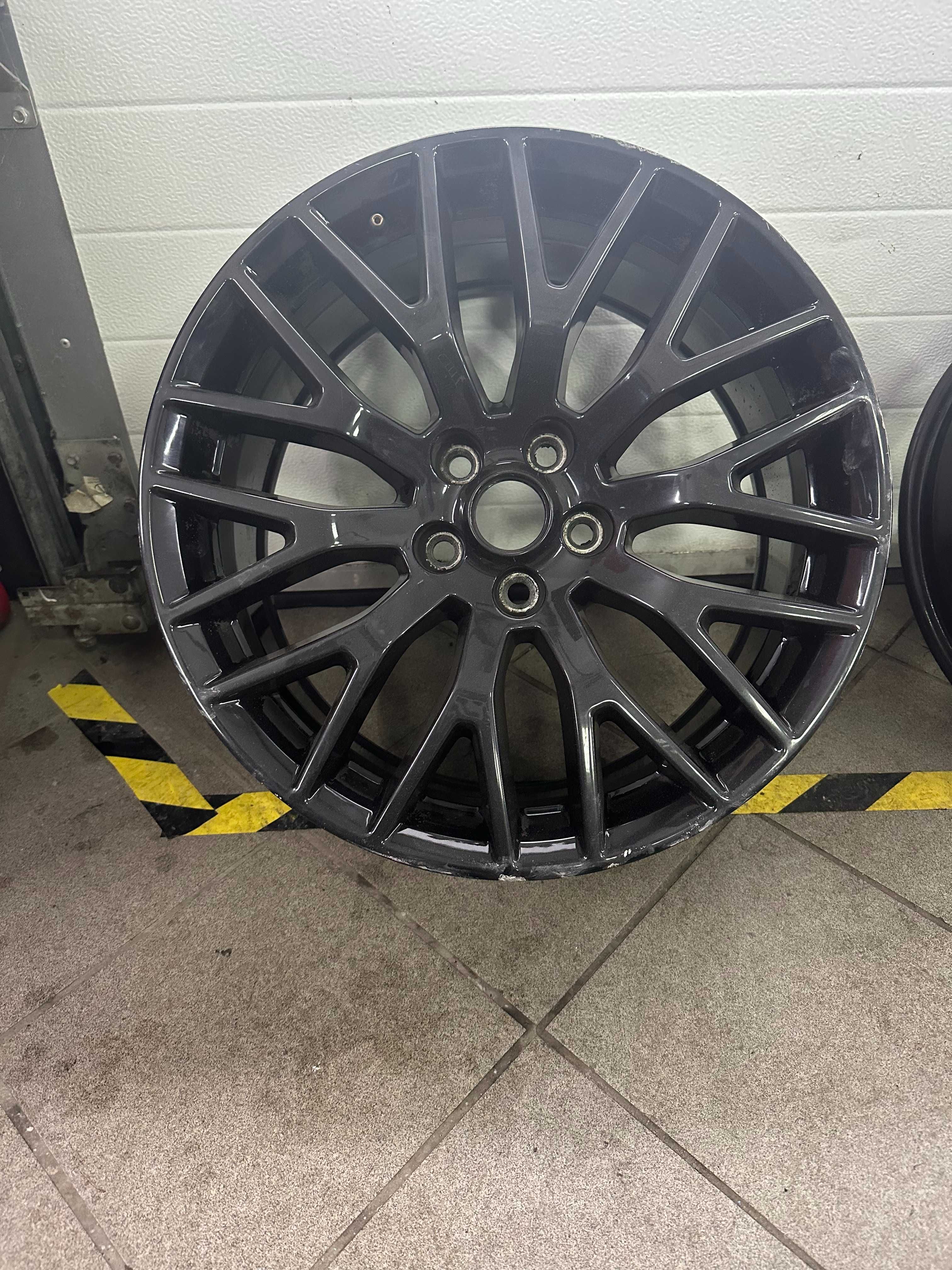 4xfelgi Ford Mustang GT Oryginalne  9x19 i 9,5x19