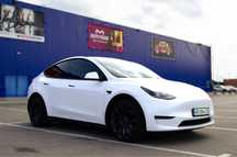 Tesla Y, тесла у