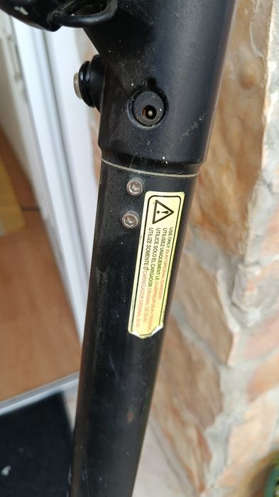 Trotinete usada urnam glide