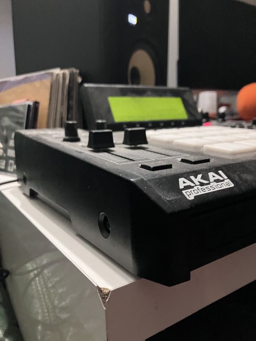 Vendo a minha akai mpc 2500