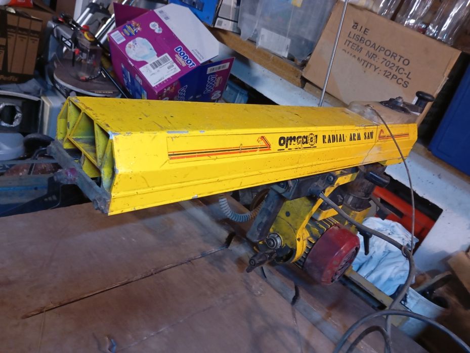 Máquinas de cortar madeira radial profissional