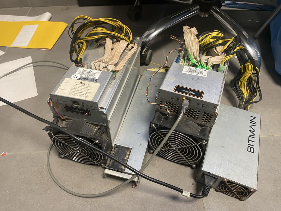 Koparka kryptowalut Antminer T9+