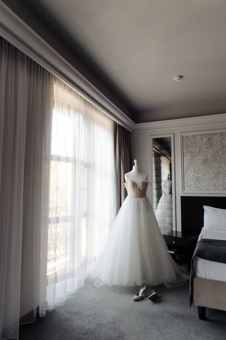 Неймовірна класична брендова ВЕСІЛЬНА СУКНЯ La Novia Couture