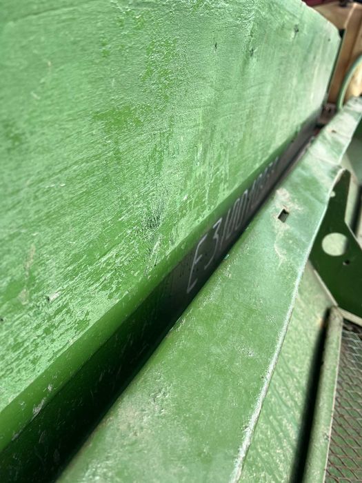 Amazone-18 Розкидач мінеральних добрив