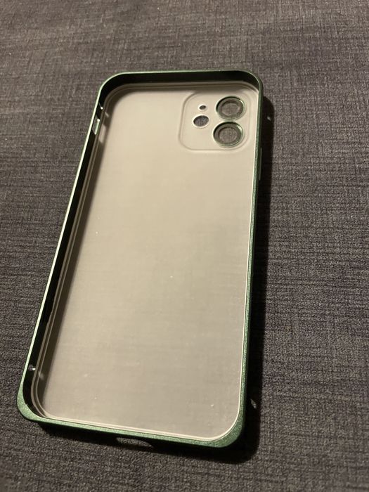 Etui / obudowa metalowa na Iphone 12