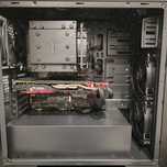 Komputer gamingowy + biurko + monitor