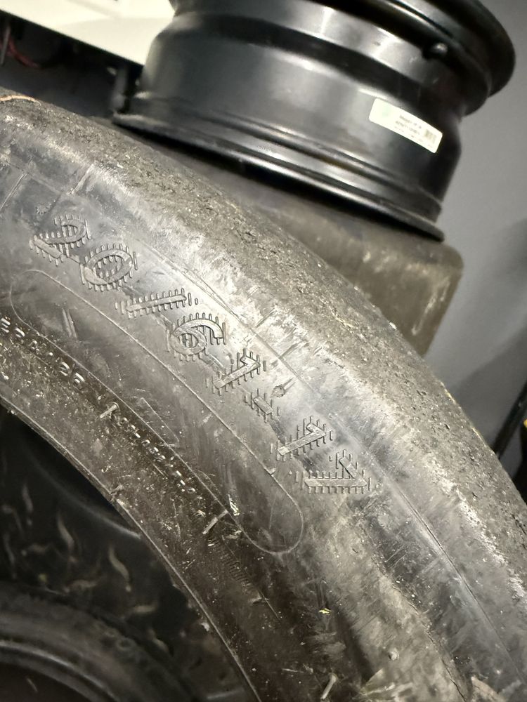 Opony Slick Michelin S9M  wyścigi , rajdy , trackday , kjs