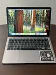 Macbook Air 2020 М1 8/256 246 циклів повністю справний