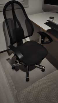 Krzesło biurowe obrotowe czarne