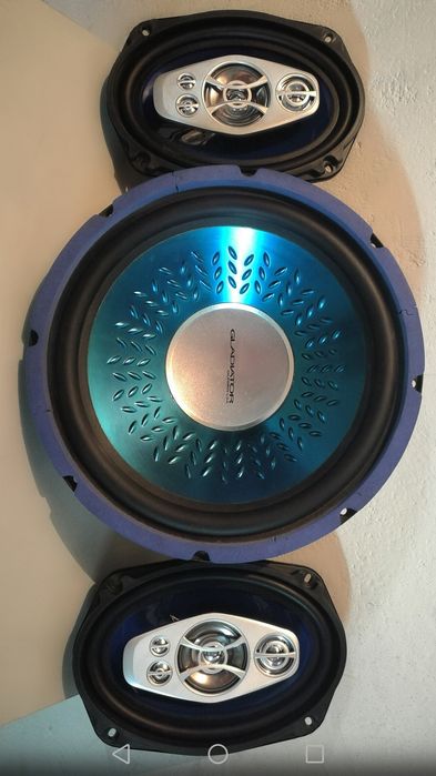 12" Subwoofer + 2 Colunas 5 vias 400 Watts
