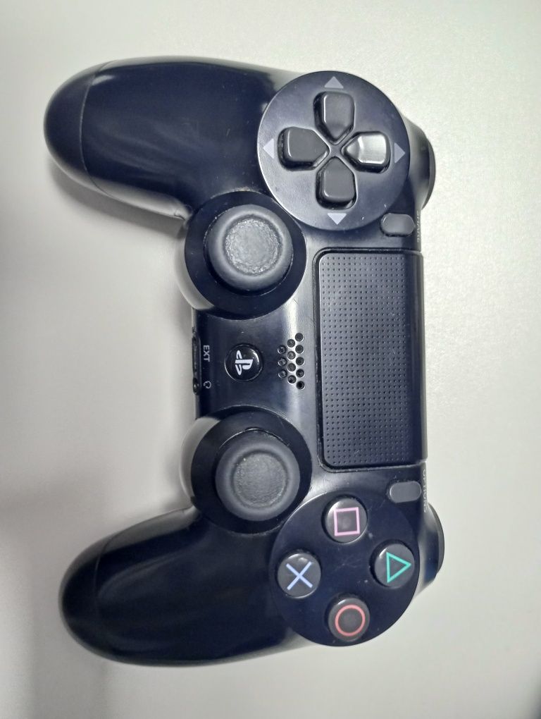 Kontroler PlayStation 4