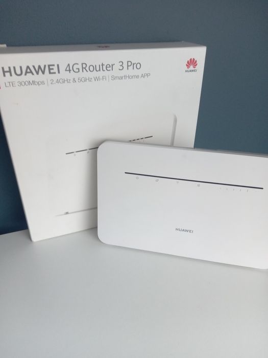 Router LTE na kartę SIM Huawei 4G Router 3 pro biały