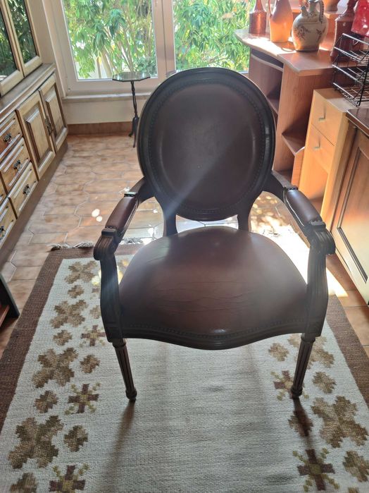 Cadeira em couro