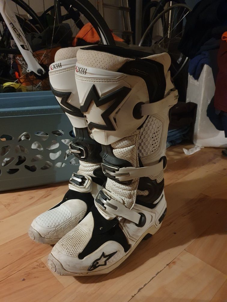 Alpinestars Tech 10 [44.5/10]