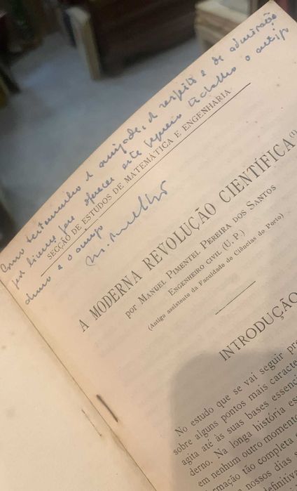 A Moderna Revolução Científica - Manuel Pimentel Pereira dos Santos