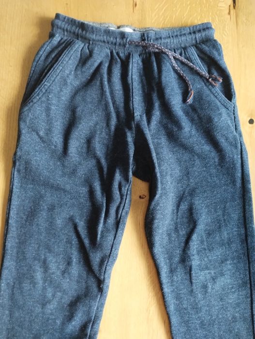 Spodnie dresowe 146 chłopięce Reserved