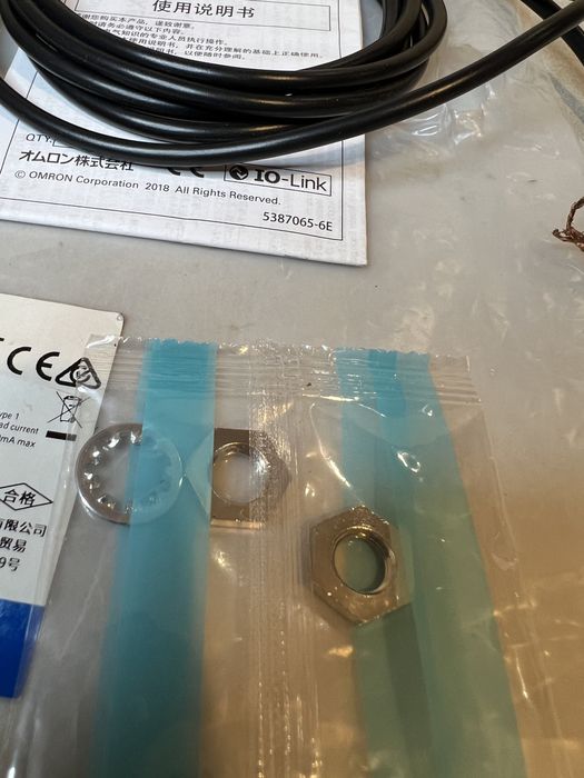 Omron E2E-X1R5C18 czujnik indukcyjny zbliżeniowy