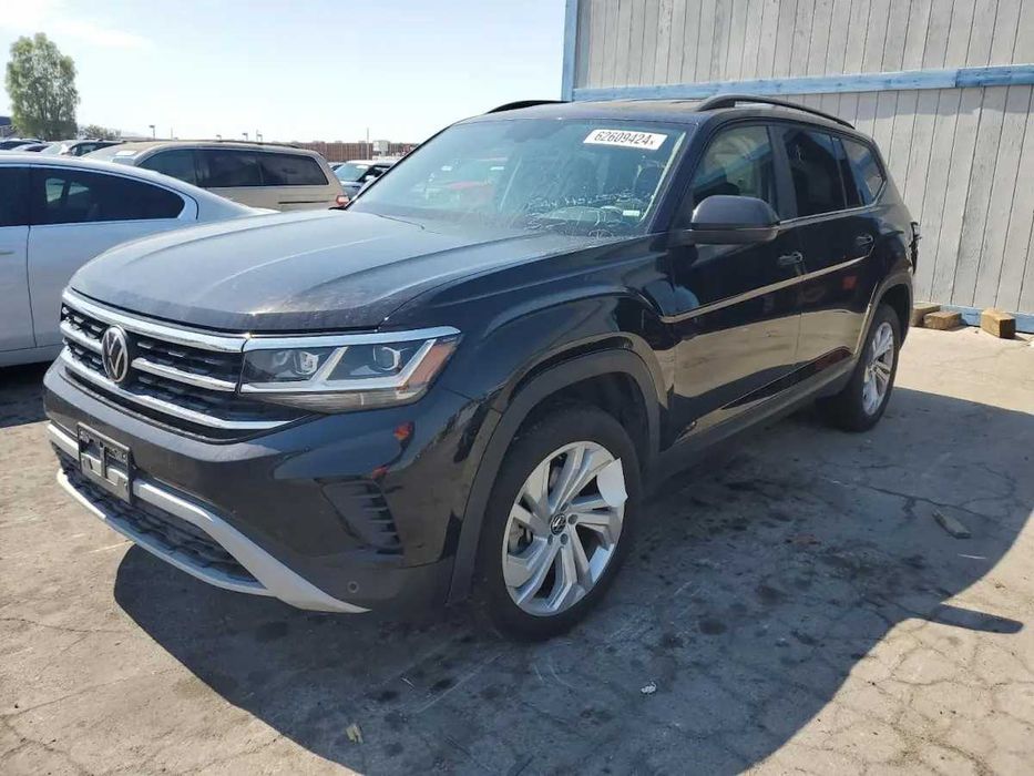 Капот Volkswagen Atlas розборка