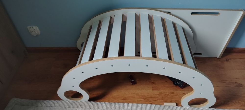 Bujak ścianka wspinaczkowa i zjeżdżalnia z poduchą