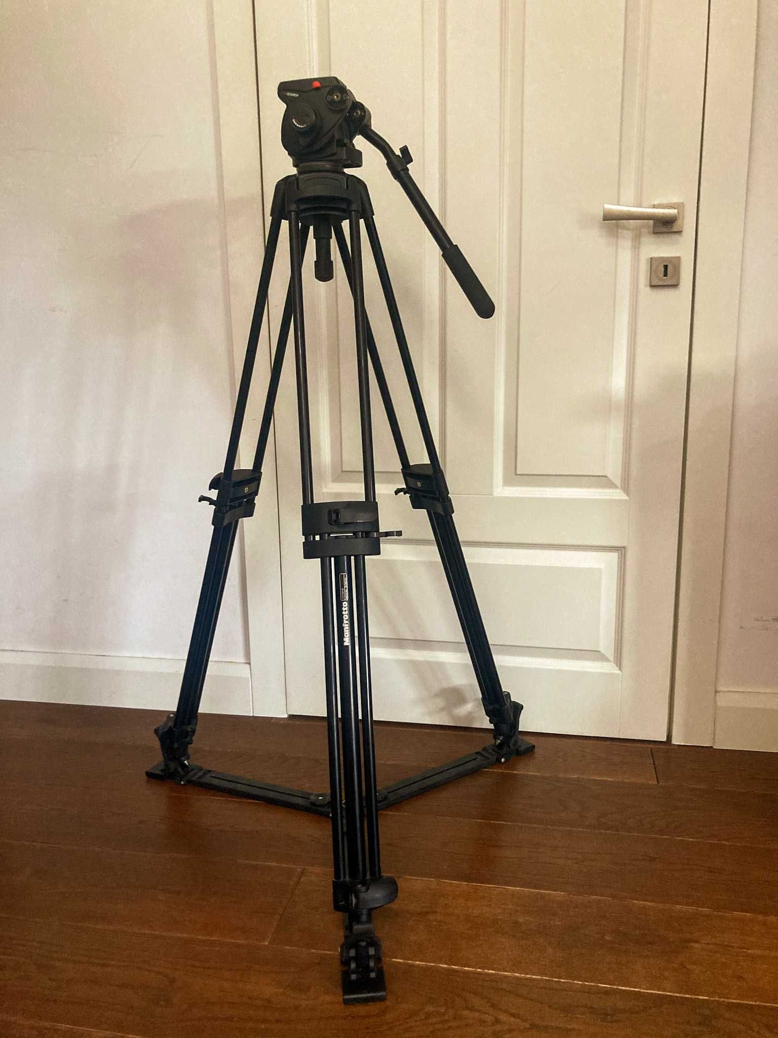 Statyw Manfrotto 525MVB + głowica 503HDV + torba.  Mało używany!